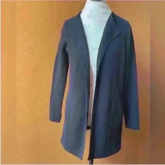 J.Crew Factory- "Vanessa" Black Cotton Cardigan
XS - Picture 1 of 3